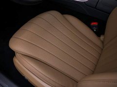 Mercedes-Benz E-Class New Energy 2024 E 350 e L plug-in hybrid sedan - фото 13