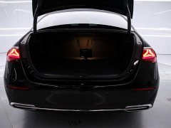 Mercedes-Benz E-Class New Energy 2024 E 350 e L plug-in hybrid sedan - фото 15