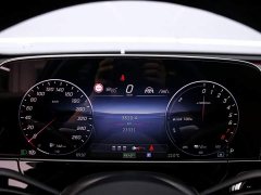 Mercedes-Benz E-Class New Energy 2024 E 350 e L plug-in hybrid sedan - фото 6