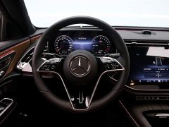 Mercedes-Benz E-Class New Energy 2024 E 350 e L plug-in hybrid sedan - фото 7