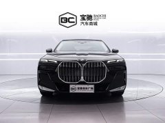 BMW 7 Series 2023 735Li M Sports Package - фото 2