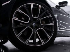 BMW 7 Series 740Li xDrive M Sport Executive Package - фото 17