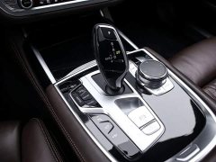 BMW 7 Series 740Li xDrive M Sport Executive Package - фото 9