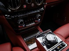 Rolls-Royce Phantom 2018 6.7T long wheelbase version - фото 9
