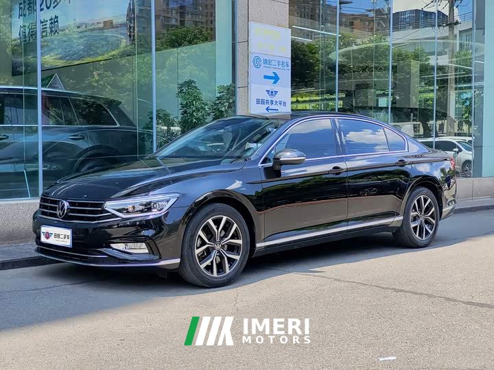 Volkswagen Magotan 2020 330TSI DSG Leading Edition - автомобиль из Китая