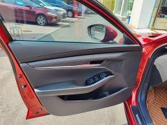 Audi Mazda3 Angkesela 2022 2.0L Automatic Premium Edition - фото 6