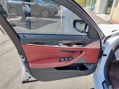 BMW 5 Series facelift 525Li luxury package - фото 6