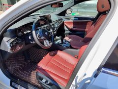 BMW 5 Series facelift 525Li luxury package - фото 7