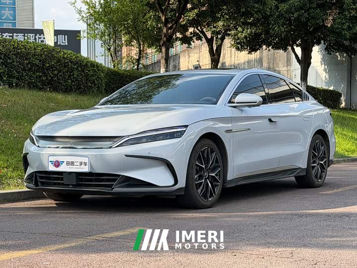 BYD Han 2025 DM-i 125KM Honor Type - автомобиль из Китая