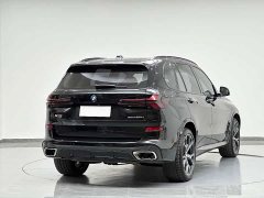 BMW X5 2025 xDrive 30Li Exclusive M Sports Night Package - фото 6