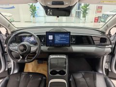 Lynk & Co Hiace 05 EV 520KM smart flight version - фото 6