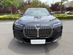 BMW i7 2023 xDrive60L M Sports Package - фото 2