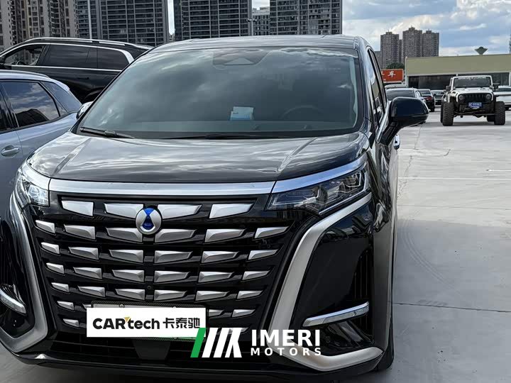 Denza D9 DM-i 970 four-wheel drive flagship - автомобиль из Китая