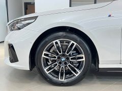 BMW 5 Series 525Li M Sports Package - фото 4