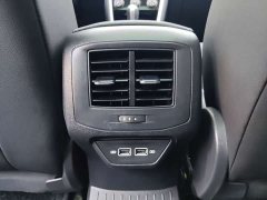 Lynk & Co T-ROC 280TSI DSG two-wheel drive elite PLUS - фото 15