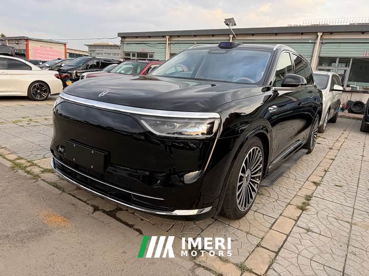 AITO Wenjie M8 extended range Ultra version 53.4kWh 6-seater version (192-line lidar) - автомобиль из Китая