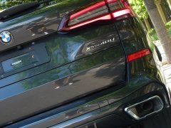 BMW X5 facelift xDrive 40Li exclusive M sports package - фото 16