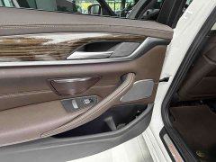 BMW 5 Series Facelift 2 530Li Exclusive Luxury Package - фото 14