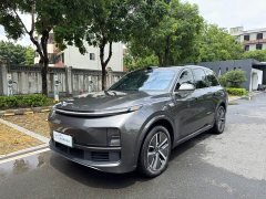 Li Auto Ideal L8 Max - фото 1