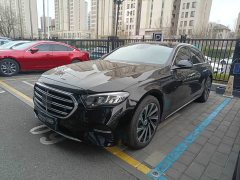 Mercedes-Benz E-Class E 300 L Luxury - фото 1