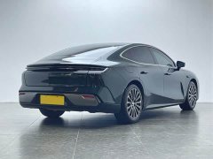 Geely Galaxy Starship 8 130km EM-P Starship Edition - фото 3
