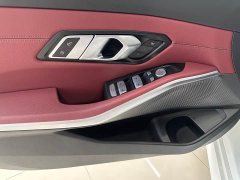 BMW 3 Series 320Li M Sport Package - фото 7