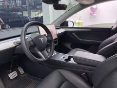 Tesla Model Y rear-wheel drive version - фото 5
