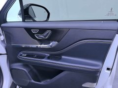 Lynk & Co Adventurer 2.0T two-wheel drive exclusive edition - фото 10