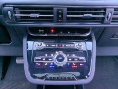 Lynk & Co Adventurer 2.0T two-wheel drive exclusive edition - фото 16