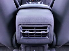 Lynk & Co Adventurer 2.0T two-wheel drive exclusive edition - фото 17