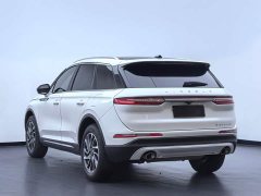 Lynk & Co Adventurer 2.0T two-wheel drive exclusive edition - фото 5