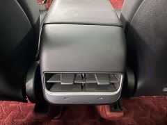 Tesla Model Y 2022 facelift, long-range all-wheel drive version - фото 9
