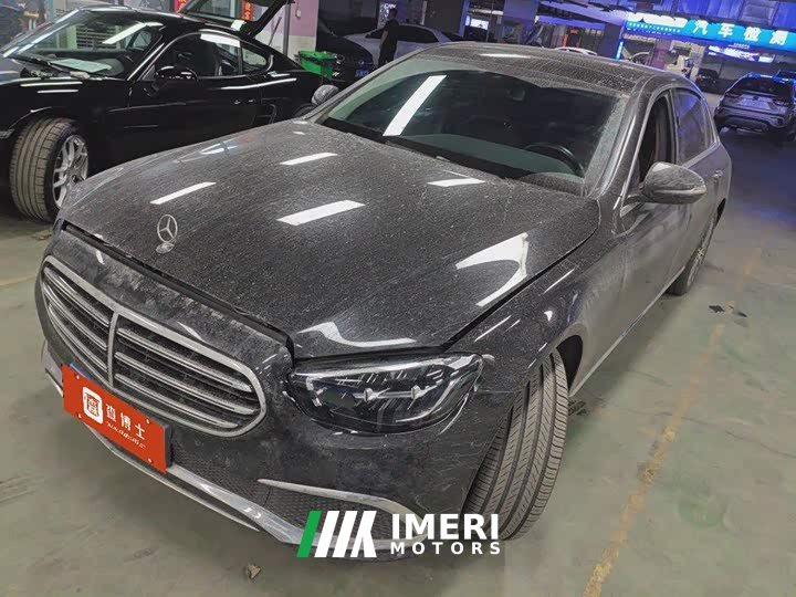 Mercedes-Benz E-Class E 260 L 4MATIC - автомобиль из Китая