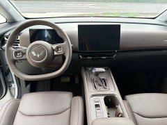 Lynk & Co Starlight 730 2025 1.5T CVT Elite - фото 6