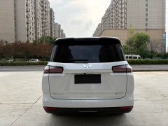 Lynk & Co Starlight 730 2025 1.5T CVT Elite - фото 9