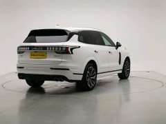 Lynk & Co 09 EM-P 2.0TD EM-P AWD Asian Games Executive Edition 5-Seater - фото 9