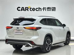 Toyota Crown Lufang 2023 2.5L HEV four-wheel drive luxury version - фото 4