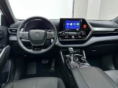 Toyota Crown Lufang 2023 2.5L HEV four-wheel drive luxury version - фото 9