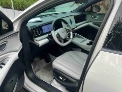 Lynk & Co Hiace 06 EV 605 Pilot Pro Edition - фото 7