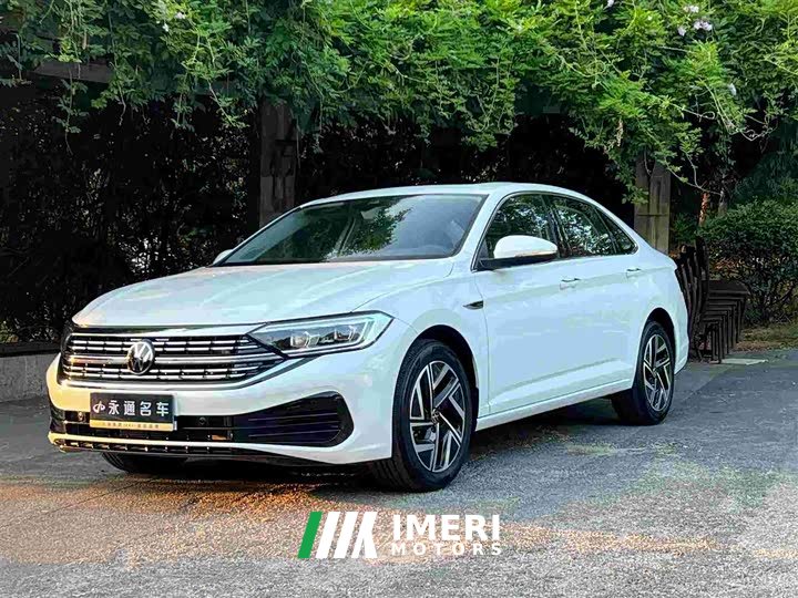 Volkswagen Sagitar 300TSI DSG Beyond Edition - автомобиль из Китая