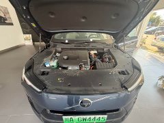 Volvo XC70 plug-in hybrid 2WD long range Core - фото 17
