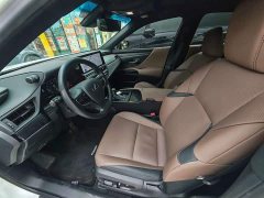 Lexus ES 200 Premium Edition - фото 6
