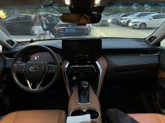Toyota Venza 2.0L CVT FWD Premium Edition - фото 6