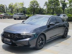 Honda Accord Sport Series 260TURBO Deluxe - фото 1