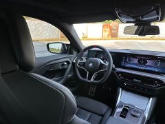 BMW M240i xDrive - фото 19
