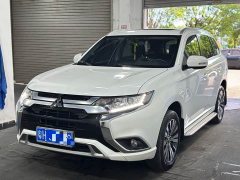 Mitsubishi Outlander 2.0L 2WD Enjoy Edition 5 seats - фото 1