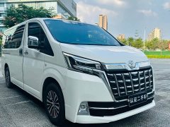 Toyota Granvia 3.5L Middle East Version - фото 3