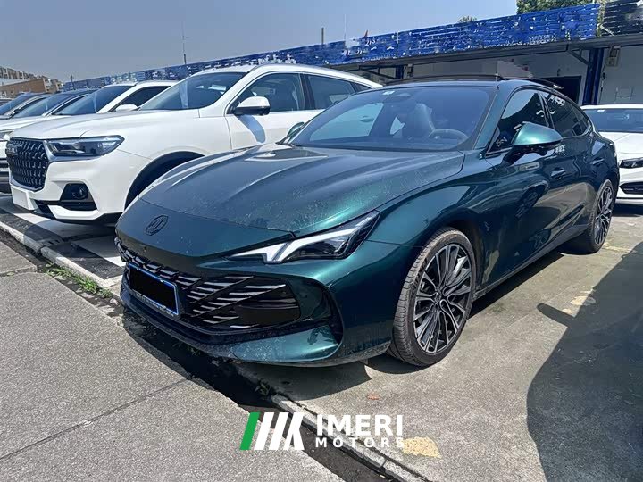 Lynk & Co MG7 2.0T Automatic Beauty Hunting Exclusive Edition - автомобиль из Китая