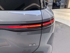 NIO ES8 75kWh - фото 10
