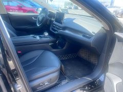 Hongqi E-QM5 2023 facelift basic travel version - фото 8
